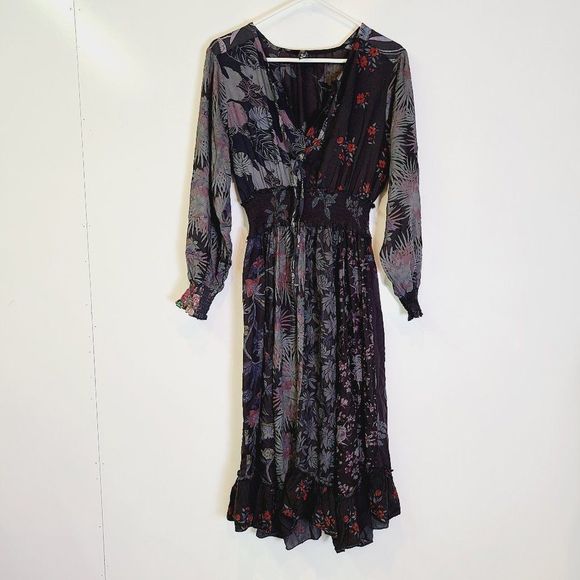 Sacred Threads Dresses & Skirts - Sacred Threads Boho Long Sleeve Long Dress Womens Small